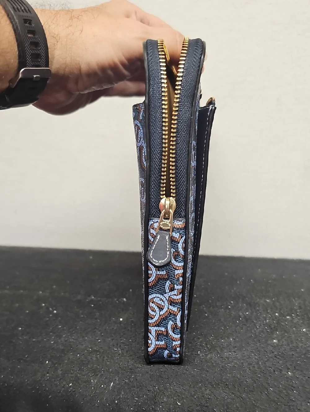 COACH CF462 LAPTOP SLEEVE BFPM-05-013